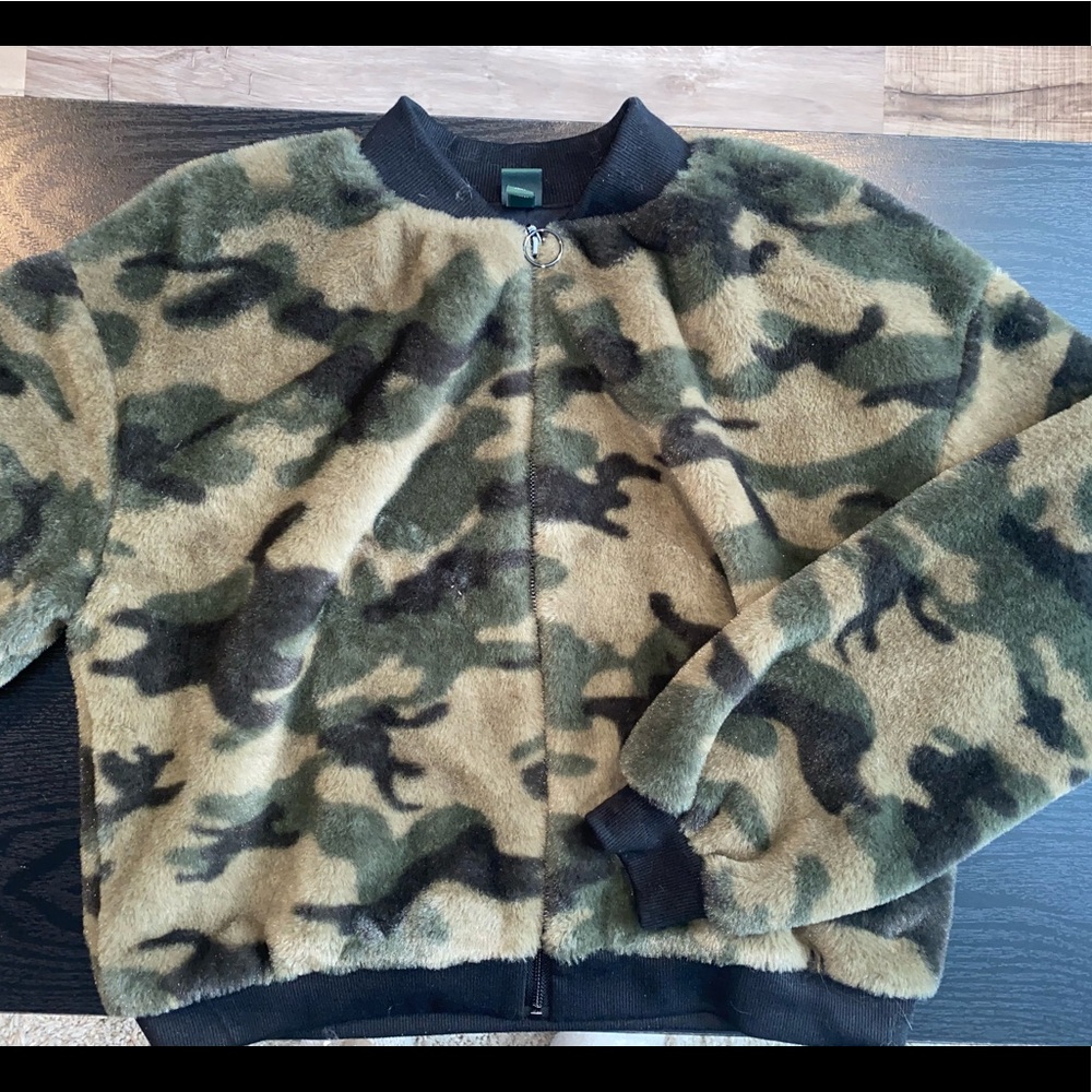 Camouflage bomber jacket